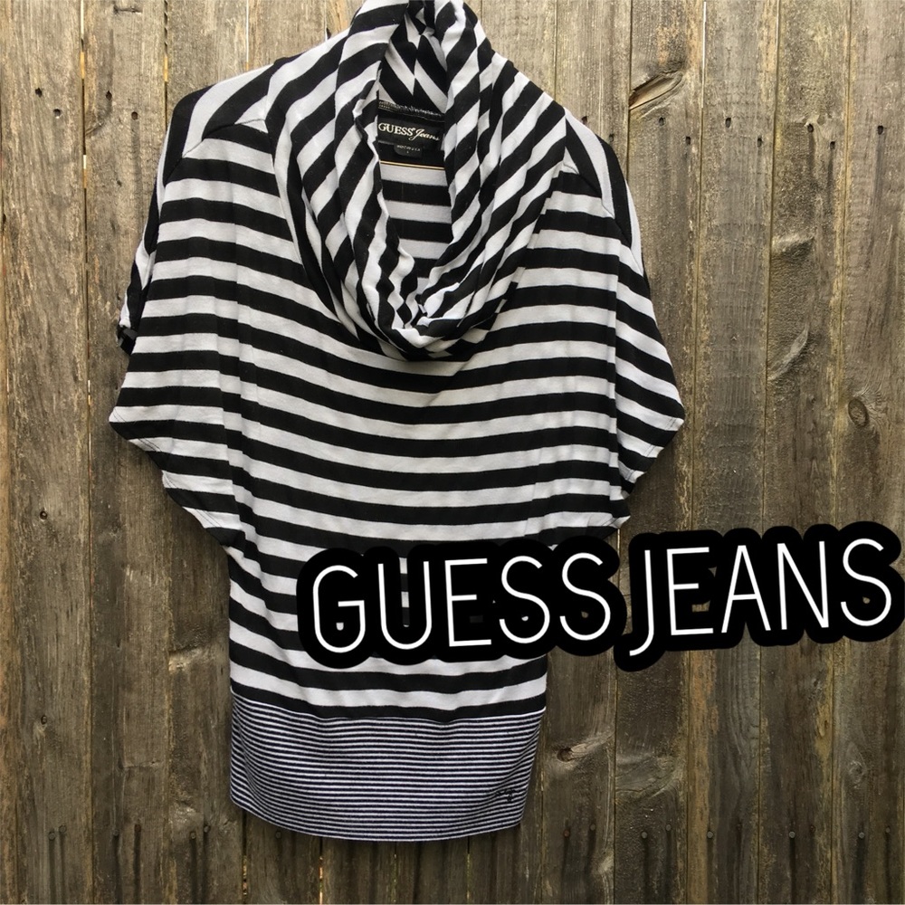 Small striped GUESS top cowl neck
